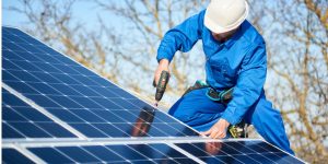 Installation Maintenance Panneaux Solaires Photovoltaïques à Brulon